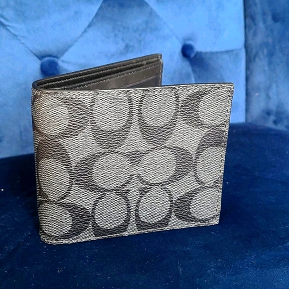 Men's leather wallet - Picture 1 of 3